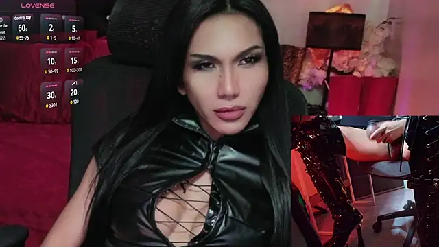 JadeScarlet LoveLace online show from 23, 5, 2026