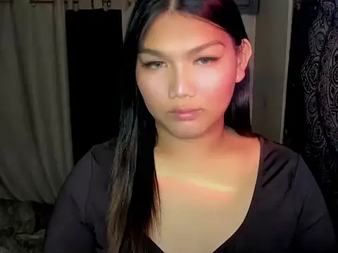 Snapshot of Lou_heart chatting on 10, 3, 2026 Lou heart online show from 10, 3, 2026
