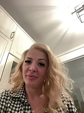 Izabellle02 online show from 8, 3, 2026