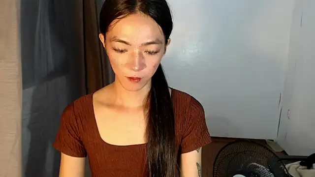 Snapshot of slimladyxoxo chatting on 17, 9, 2025 slimladyxoxo online show from 17, 9, 2025
