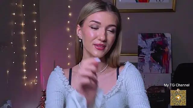 BeatrixGummer online show from 10, 11, 2025