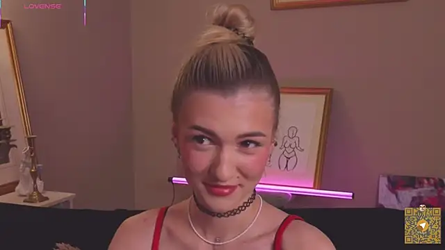 BeatrixGummer online show from 17, 10, 2025