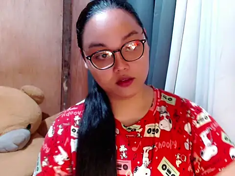  Lylia online show from 15, 2, 2026