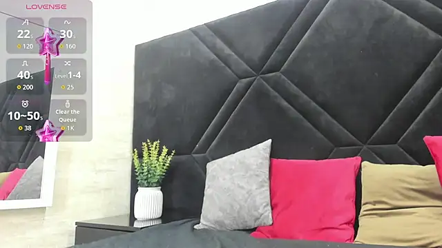 Dantzel  online show from 10, 3, 2026