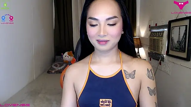 Snapshot of Goddess_Isabel chatting on 17, 11, 2025 Goddess Isabel online show from 17, 11, 2025