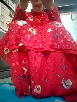 Du-Uyen online show from 18, 11, 2025