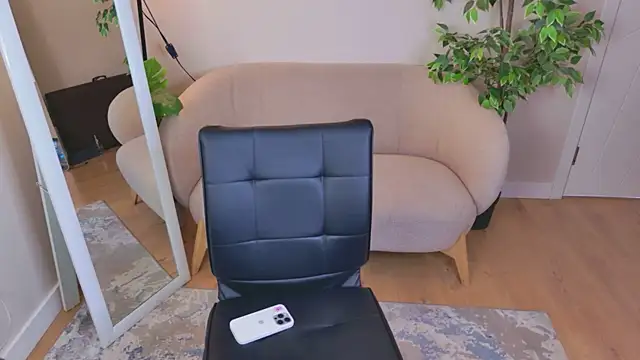 Mary Lane  online show from 10, 3, 2026