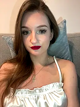 Snapshot of AdelinaEmber chatting on 19, 9, 2025 AdelinaEmber online show from 19, 9, 2025