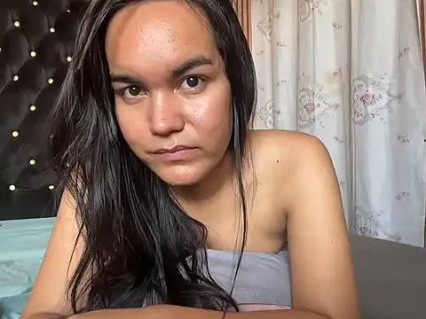 Snapshot of Enchantress_Magdalena chatting on 15, 7, 2026 Enchantress Magdalena online show from 15, 7, 2026