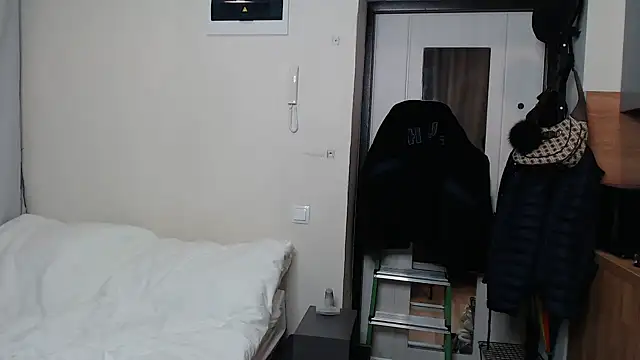 alice and jonathan online show from 4, 11, 2025