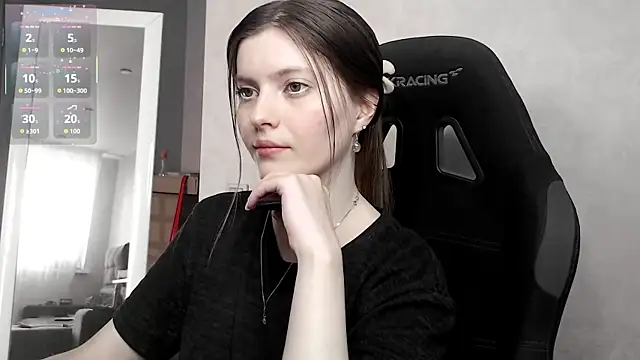 cute elfy  online show from 24, 9, 2025