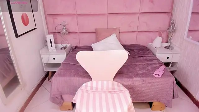 Janah Myers online show from 16, 10, 2025