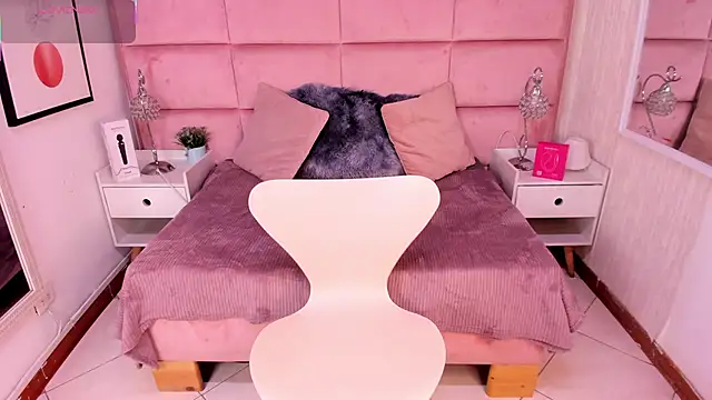 Janah Myers online show from 20, 12, 2025