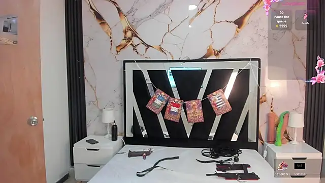 Wonderkloe  online show from 11, 7, 2026