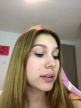 Snapshot of Nikii__ chatting on 19, 7, 2026 Nikii online show from 19, 7, 2026