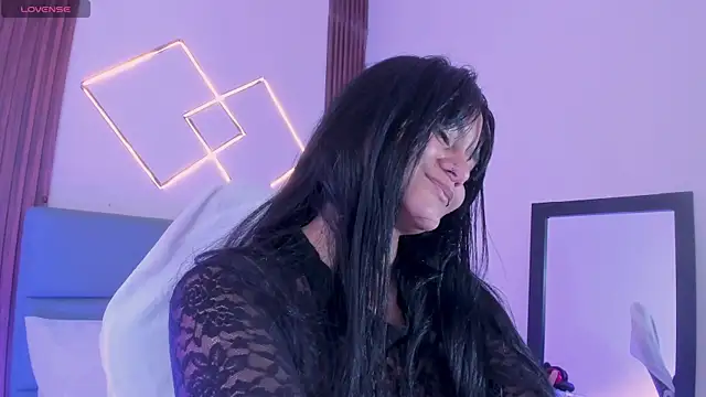 Miiaa jones online show from 25, 2, 2026