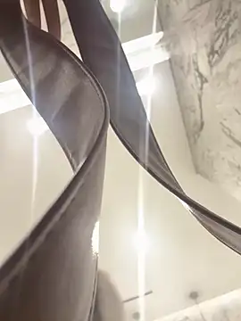 Isabella21  online show from 10, 10, 2025