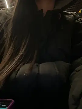 Isabella21  online show from 1, 3, 2026