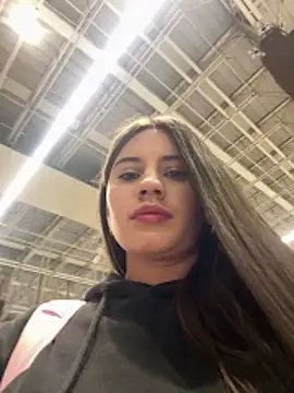 Isabella21  online show from 23, 10, 2025