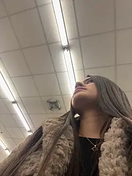 Isabella21  online show from 30, 10, 2025