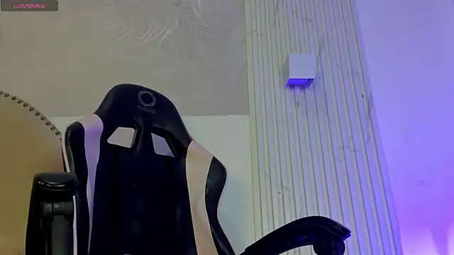 Melany  08 online show from 15, 10, 2025