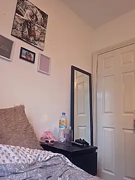 Snapshot of Miss_J888 chatting on 29, 11, 2025 Miss J888 online show from 29, 11, 2025