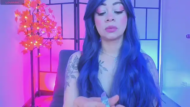 juanita-69 online show from 17, 9, 2025