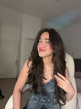 julieta jhonss online show from 21, 7, 2026