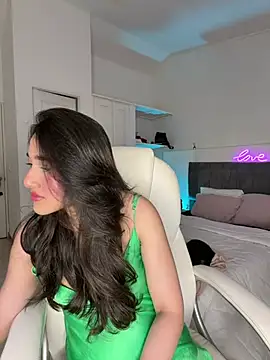 Snapshot of julieta_jhonss chatting on 22, 5, 2026 julieta jhonss online show from 22, 5, 2026