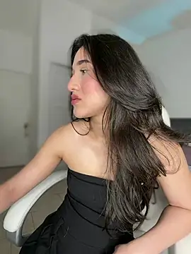 julieta jhonss online show from 27, 6, 2026