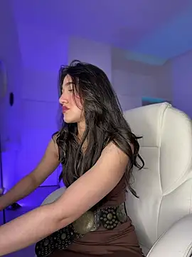Snapshot of julieta_jhonss chatting on 6, 6, 2026 julieta jhonss online show from 6, 6, 2026