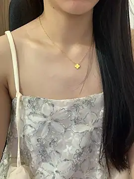 JennyQueen18 online show from 5, 3, 2026