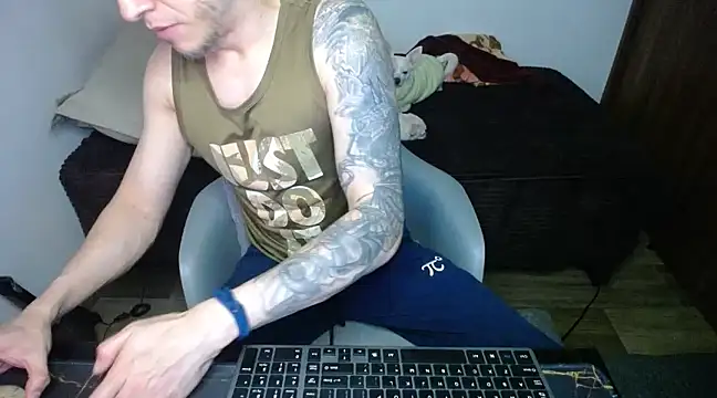 bossking017 online show from 28, 2, 2025