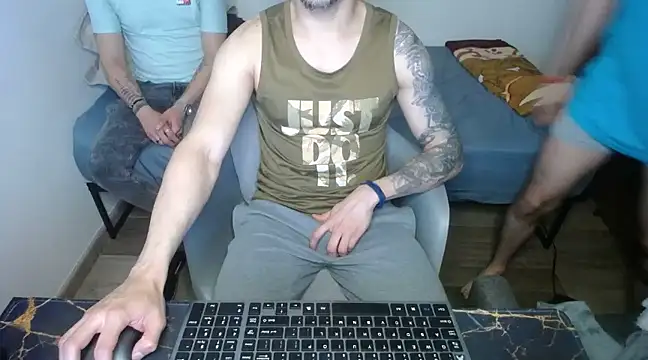 bossking017 online show from 13, 3, 2025