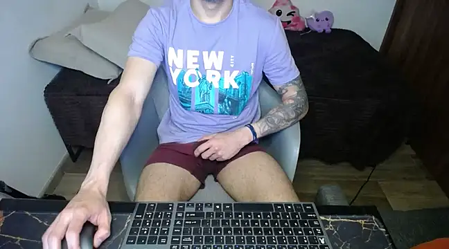 bossking017 online show from 17, 2, 2025