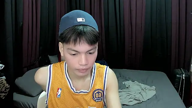 hotfreshdior online show from 13, 12, 2025