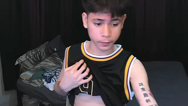 hotfreshdior online show from 28, 2, 2026