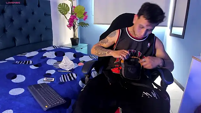 Thonixxx mr online show from 2, 3, 2026