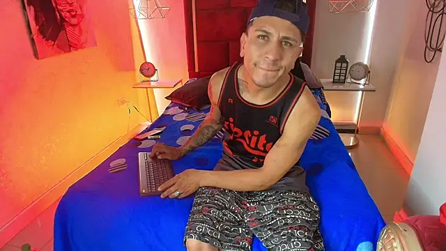 Thonixxx mr online show from 9, 4, 2026