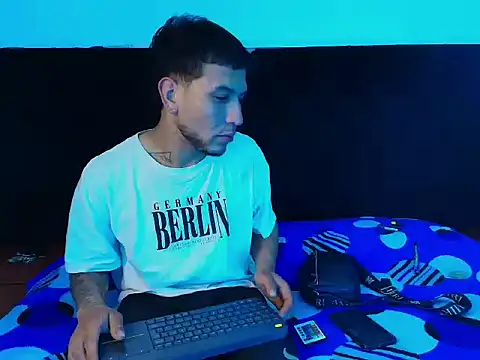 Thonixxx mr online show from 7, 3, 2026