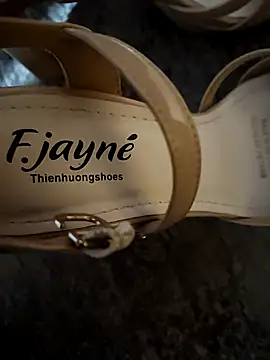 daisylouis online show from 26, 3, 2026