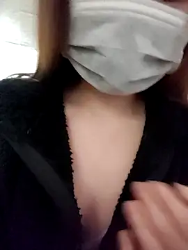 daisylouis online show from 4, 3, 2026