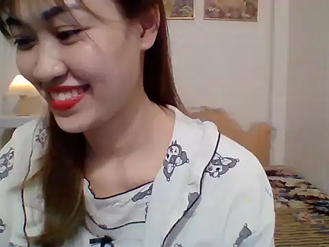 Snapshot of __Donna__ chatting on 14, 10, 2025 Donna online show from 14, 10, 2025