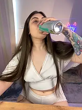 Lovely Waifu online show from 17, 5, 2026