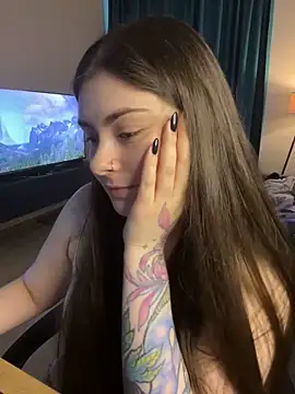 Lovely Waifu online show from 6, 5, 2026