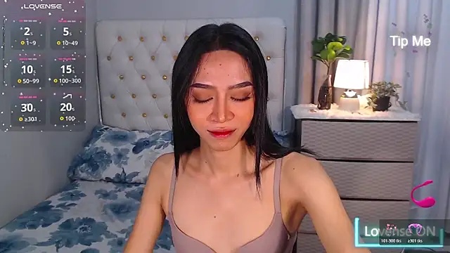 megumishemale x online show from 19, 12, 2025