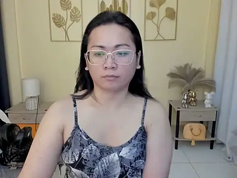 LevyMcGarden69 online show from 25, 5, 2026