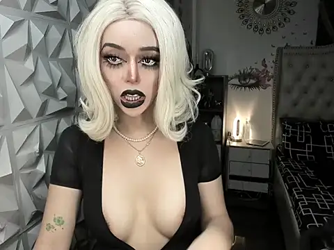 janecomander online show from 5, 3, 2026