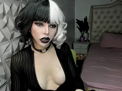 janecomander online show from 4, 6, 2026