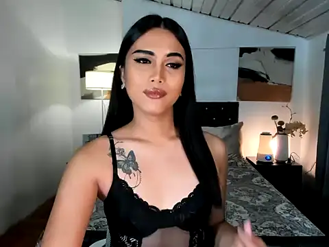 CallaWang online show from 16, 10, 2025